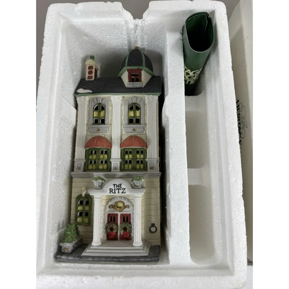 Dept 56 Heritage Village Ritz Hotel Christmas in the City  5973-0 Tested Boxed